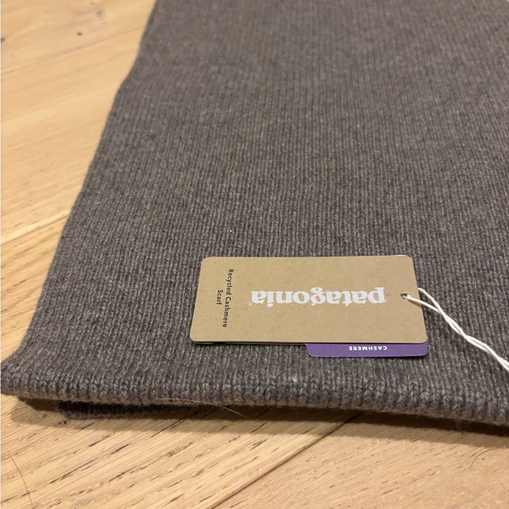 Patagonia recycled cashmere Scarf